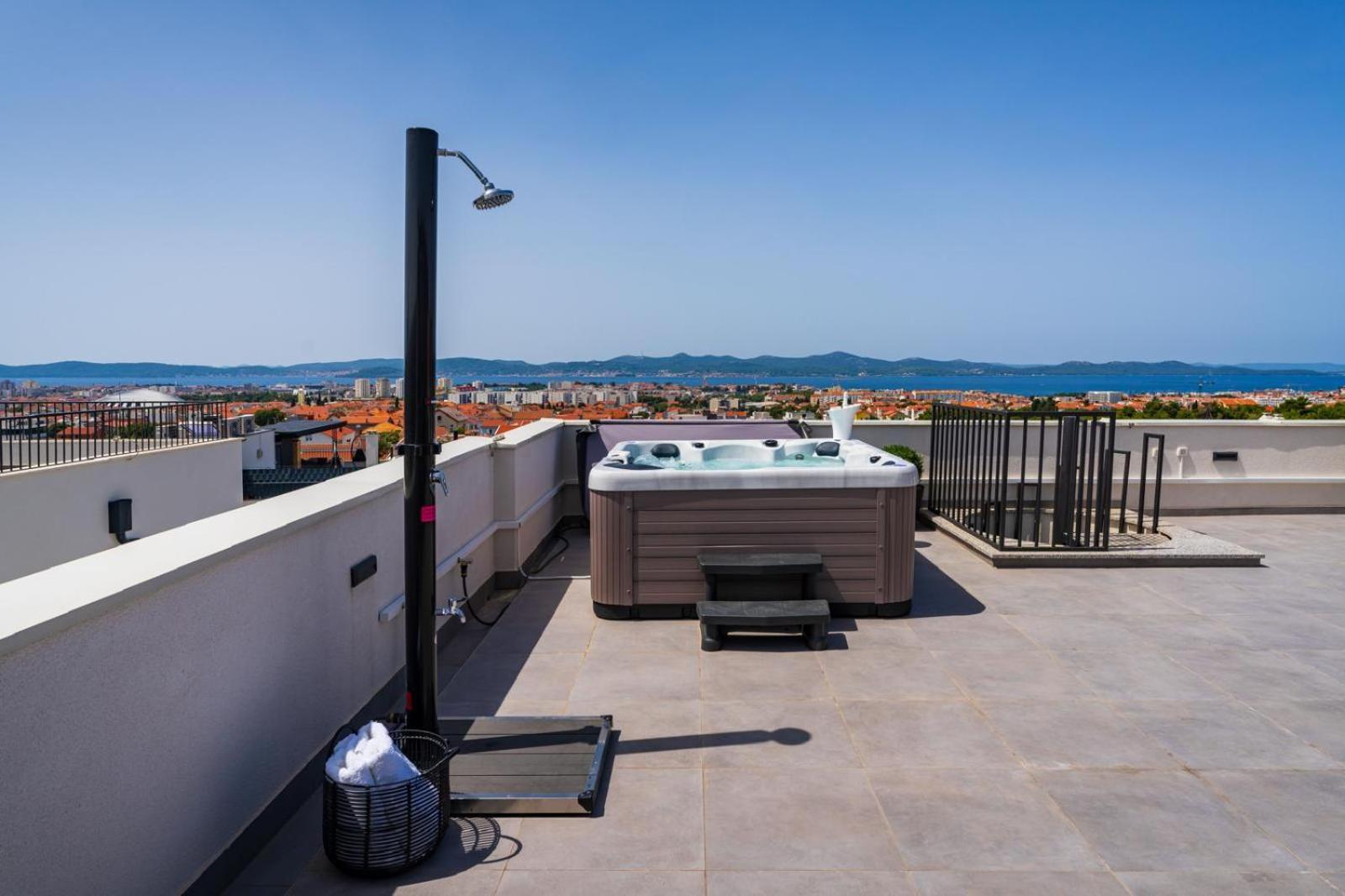 Luxury Penthouse Aria Apartament
