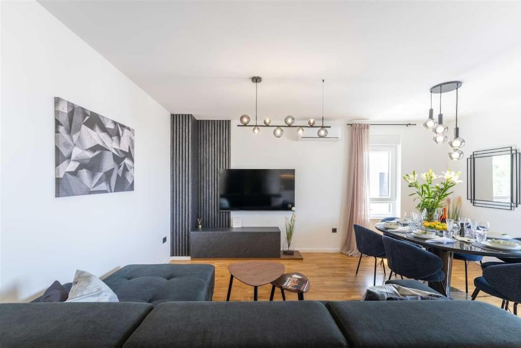 Apartament Luxury Penthouse Aria *