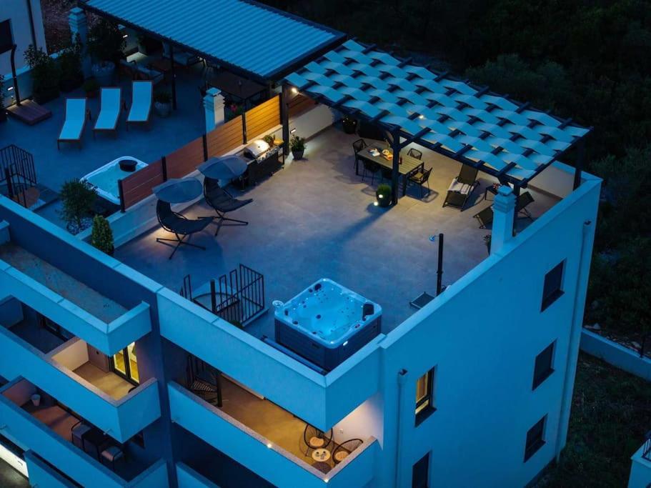 Luxury Penthouse Aria Apartament